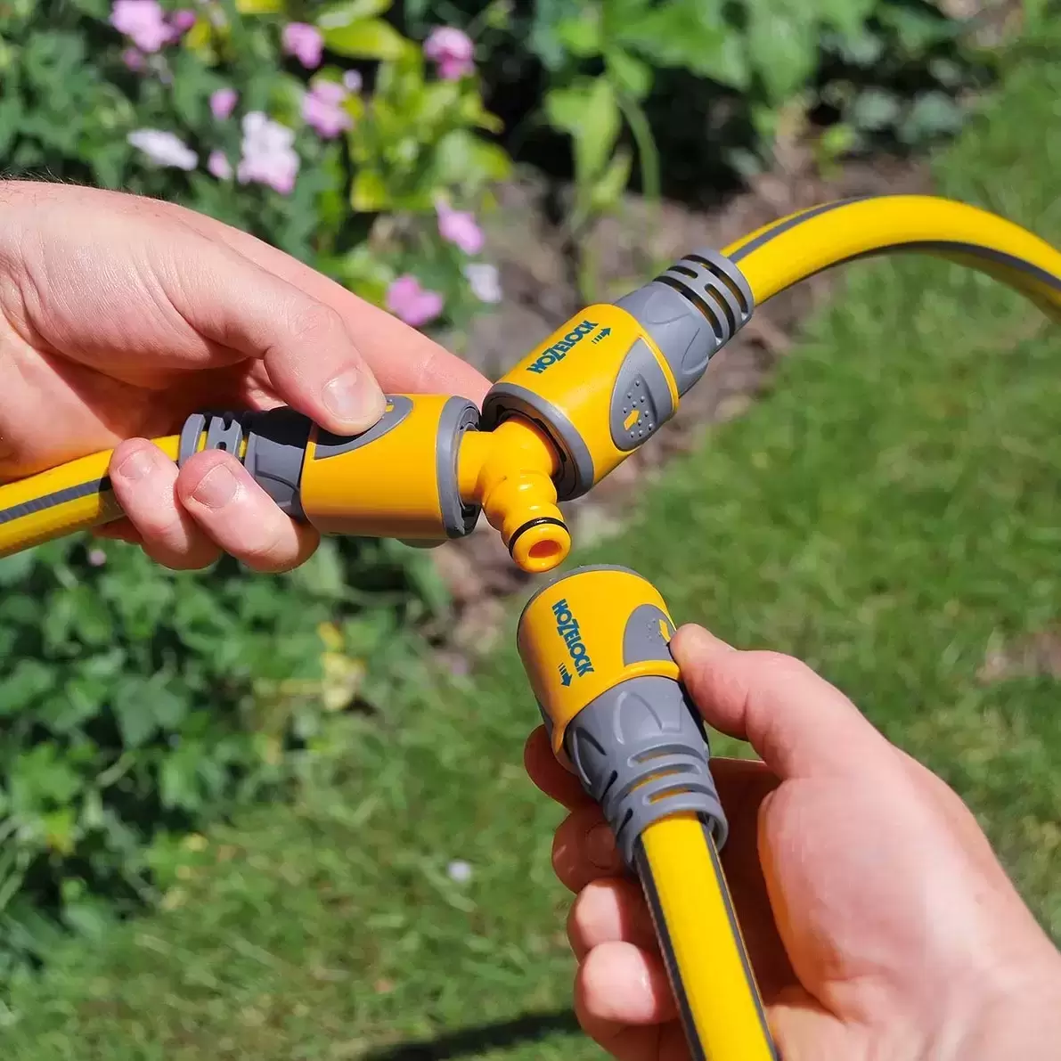 Hozelock Y Connector 4 Hozelock Y Connector - Image 2